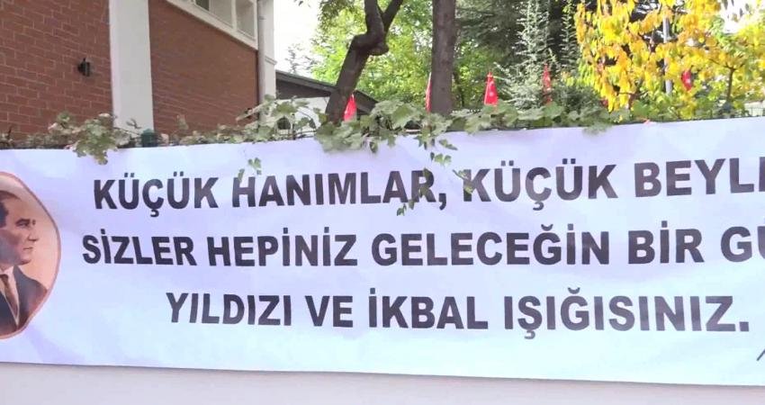 Çankaya Belediyesi'nin kreşlerinde okul öncesi eğitim alan çocuklar, Cumhuriyet'in 100.