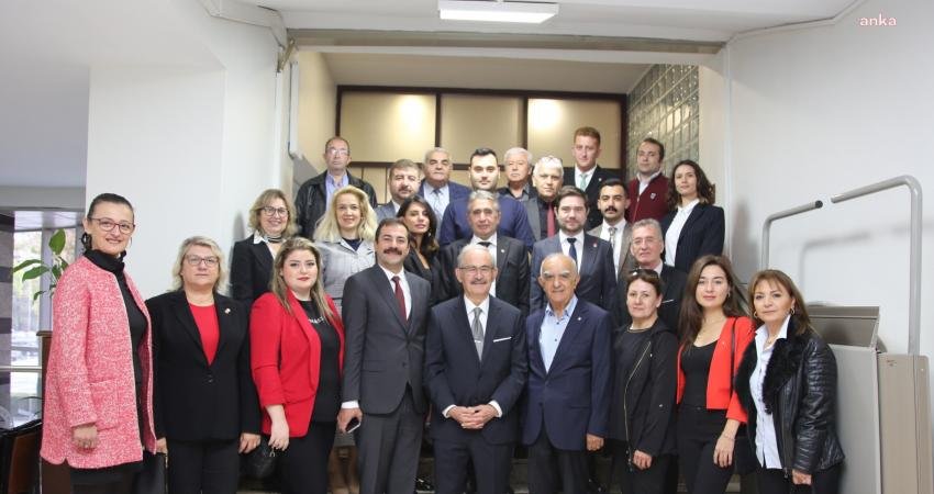 CHP Eskişehir İl Başkanı Talat Yalaz, yönetim ve disiplin kurulu