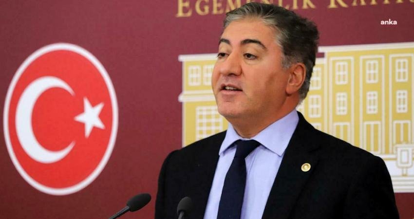 CHP Ankara Milletvekili Murat Emir, Eskişehir’de iki üniversite öğrencisinin intiharının