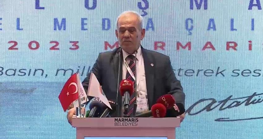 Türkiye Gazeteciler Federasyonu Genel Başkanı Yılmaz Karaca, CHP’nin Marmaris’te düzenlediği