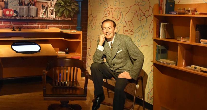 Disney'in kurucusu Walt Disney hakkındaki "kendini dondurttu" iddiasını daha önce