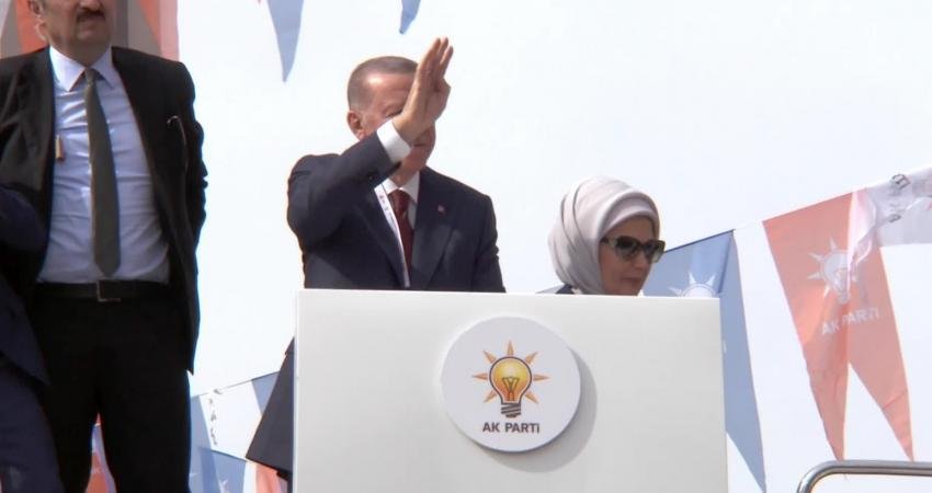 Cumhurbaşkanı ve AKP Genel Başkanı Recep Tayyip Erdoğan, AKP 4.