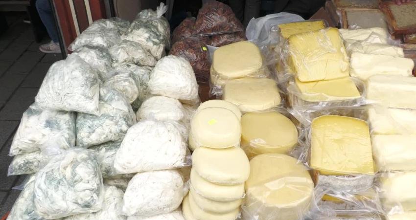 2'nci Kardeş Kültürler Festivali’nde açtığı stantta yöresel lezzetleri Esenyurtlularla buluşturan