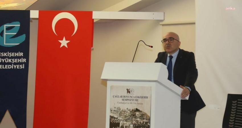 Eskişehir Büyükşehir Belediyesi tarafından Cumhuriyet’in 100. yıl anısına düzenlenen 'Çağlar