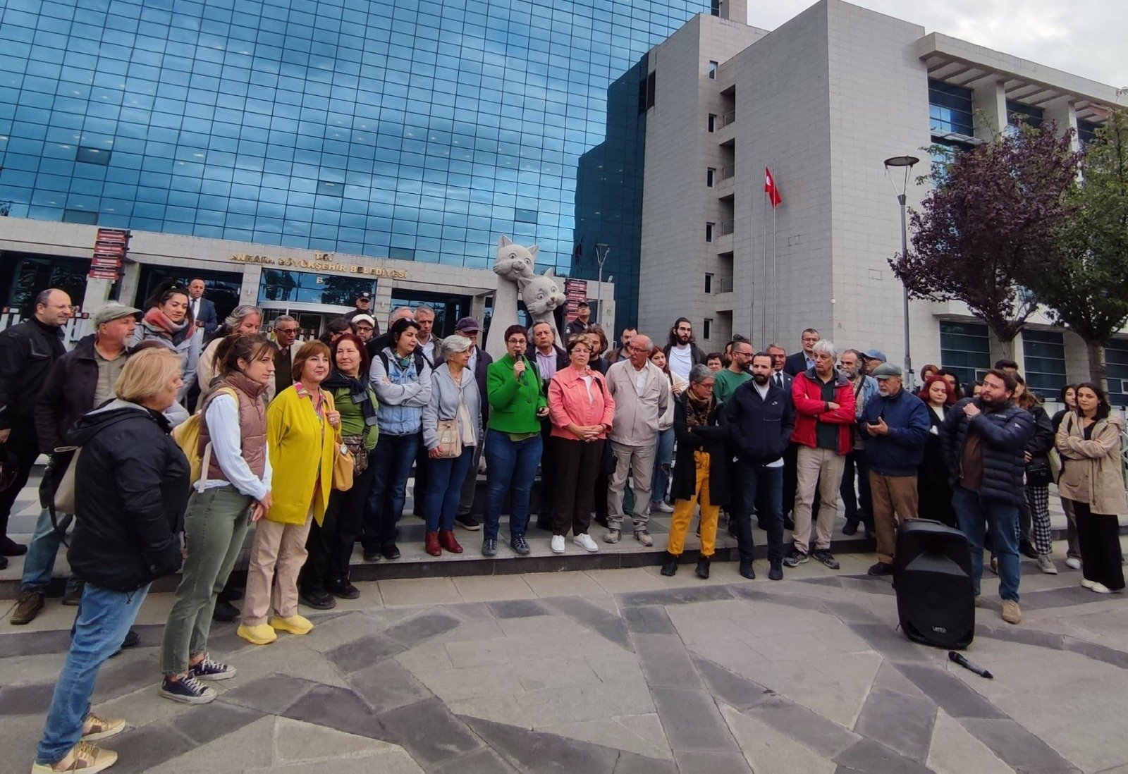 Mimarlar: Yargı kararlarını arkadan dolanarak Atatürk Orman Çiftliği alanlarından şartlı