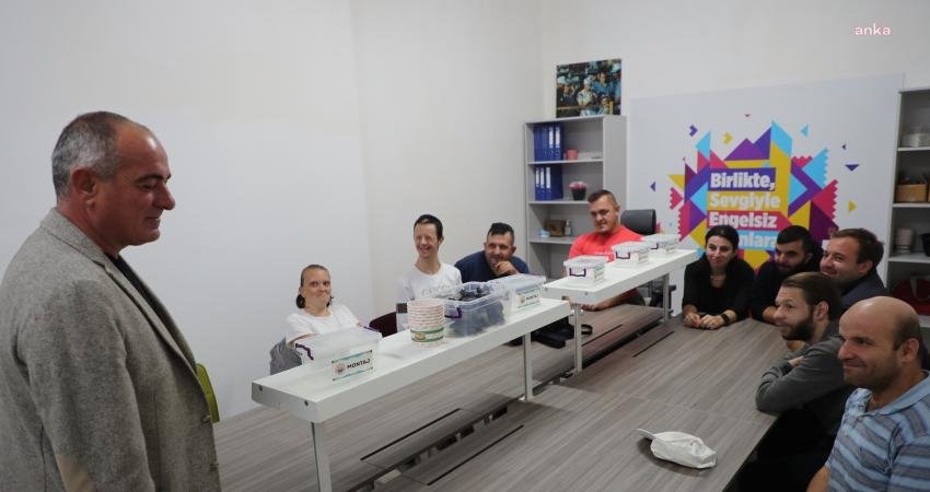 Gemlik Belediyesi tarafından Sosyal Yardım İşleri Kampüsü’nde kurulan Engelsiz montaj