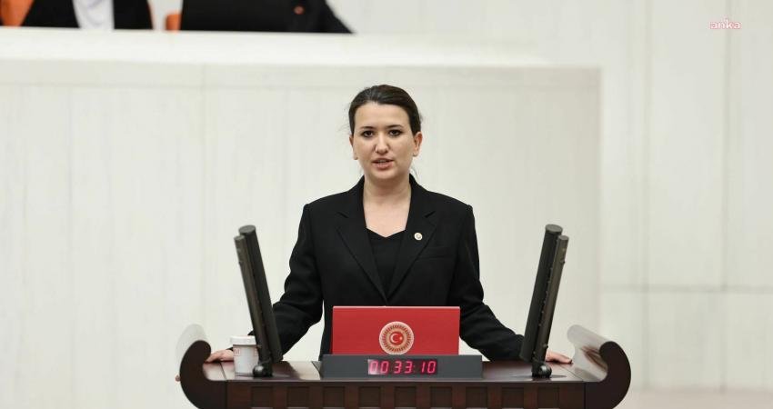 CHP İzmir Milletvekili Gökçe Gökçen, Aydın’da KYK yurdunda yaşanan arızalı