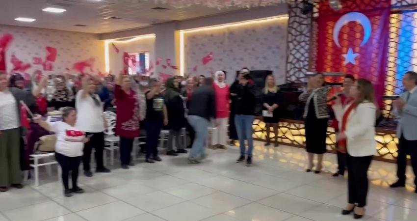 TBMM Başkanvekili ve CHP Denizli Milletvekili Gülizar Biçer Karaca, Cumhuriyet’in