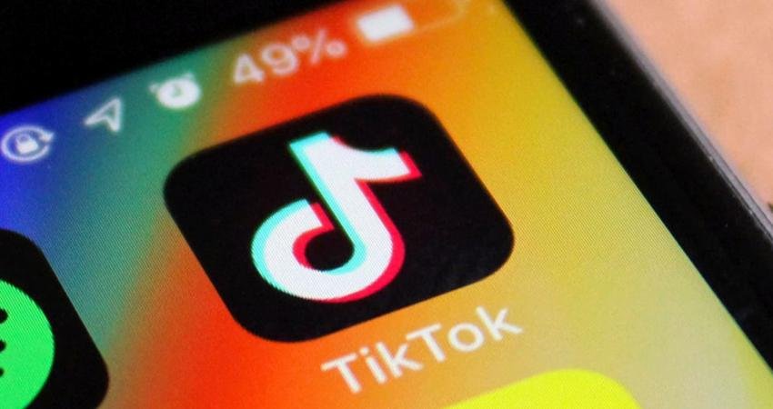 Sosyal medya devleri, birbiri ardına ücretli abonelik seçeneği sunmaya başlayabilir.