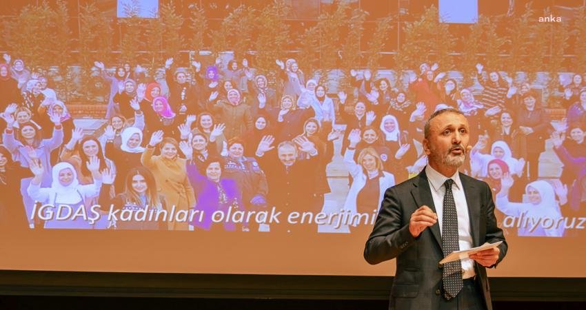 Yanındayız Derneği’nin “Kadın Erkek Eşittir, Nokta” başlığıyla düzenlediği konferansta “İş