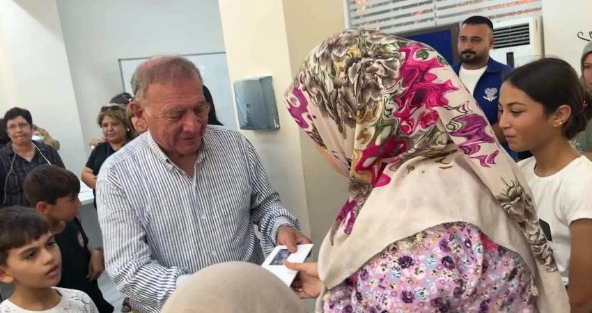 Seyhan Belediyesi, ihtiyaç sahibi ailelerin çocuklarının daha iyi koşullarda eğitim