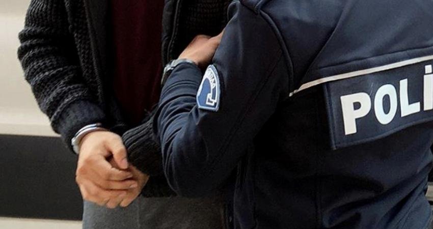 İstanbul'da FETÖ/PYD terör örgütüne yönelik yapılan operasyonda 4 kişi gözaltına