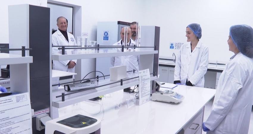 İzmir Büyükşehir Belediyesi tarafından Mustafa Kemal Atatürk’ün “Her fabrika bir