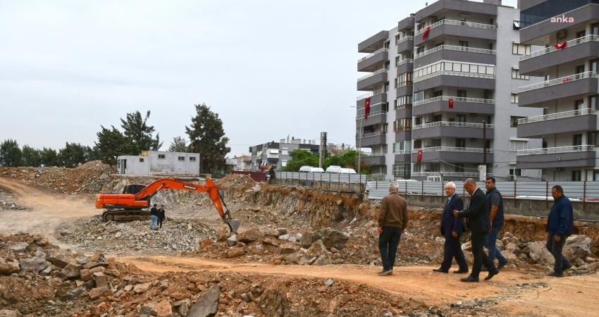 Karabağlar Belediyesi tarafından baştan sona yenilenerek kapalı hale getirilecek Yeşilyurt