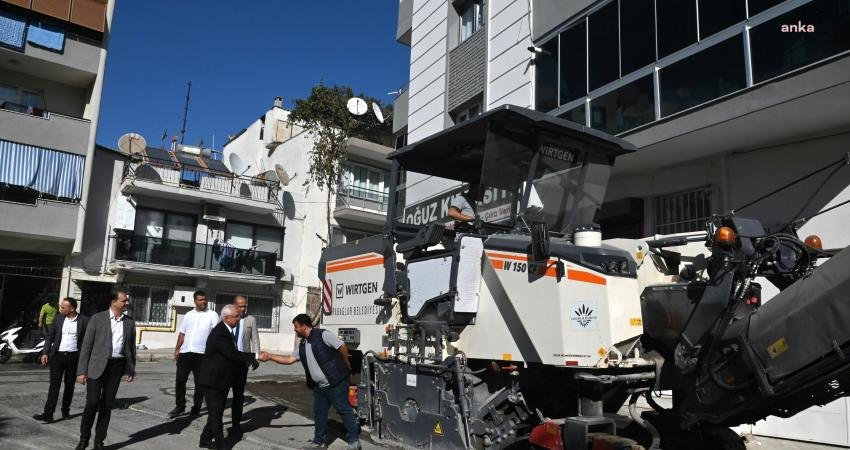 Karabağlar Belediyesi Fen İşleri Müdürlüğü asfaltlama ekipleri, ilçenin farklı noktalarında