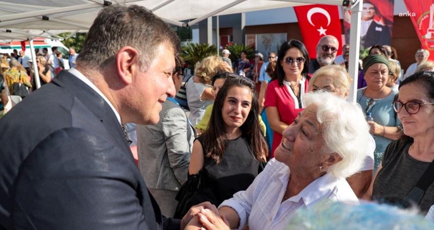 Karşıyaka Belediyesi Bilge Çınarlar Sağlıklı Yaş Alma Merkezi'nde yeni kurs dönemi,