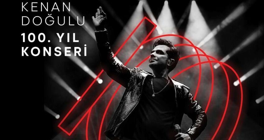 İzmirliler, Cumhuriyet'in 100. yılını 'Cumhuriyet Gençlik Etkinlikleri' kapsamında Kültürpark'ta hep