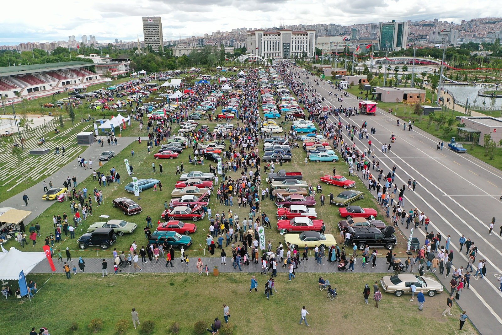 Türkiye’nin en büyük “Klasik Otomobil Festivali” başlıyor. Türkiye’nin dört bir