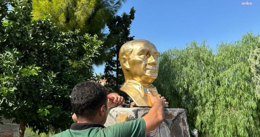 Ferahlı Parkı, saldırıya uğrayan Atatürk büstüne yeniden kavuştu. Gerekli çalışmaları
