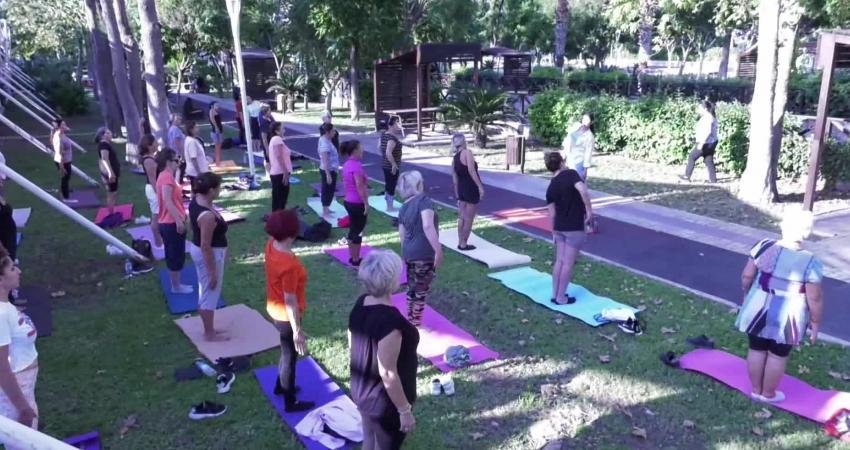 Konyaaltı Belediyesi tarafından düzenlenen ‘Matını da Al Gel’ etkinliği, Gürsu