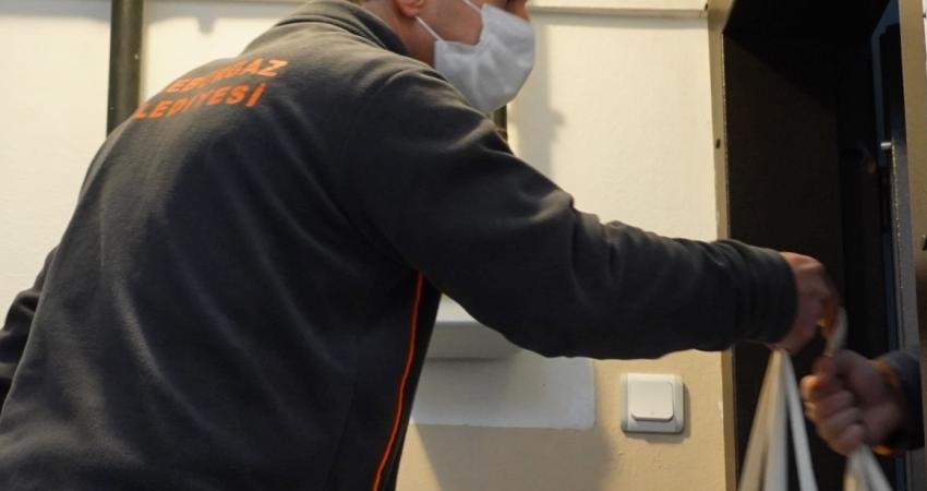 Lüleburgaz Belediyesi’nin  yeni bebek sahibi olan ailelere yönelik başlattığı