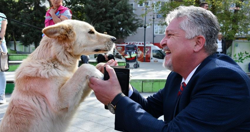 Lüleburgaz Belediyesi Kongre Meydanı’nda 4 Ekim Hayvanları Koruma Günü dolayısıyla