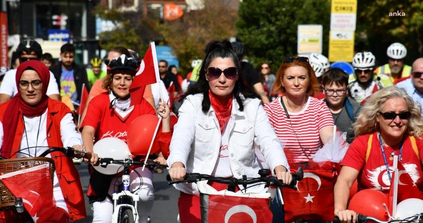 Lüleburgaz Belediyesi’nin Cumhuriyet'in 100. yılı kutlamaları kapsamında düzenlediği Cumhuriyet Bisiklet