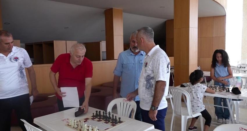 Manavgat Belediyesi ve Antalya Satranç İl Temsilciliği iş birliğiyle Cumhuriyet’in