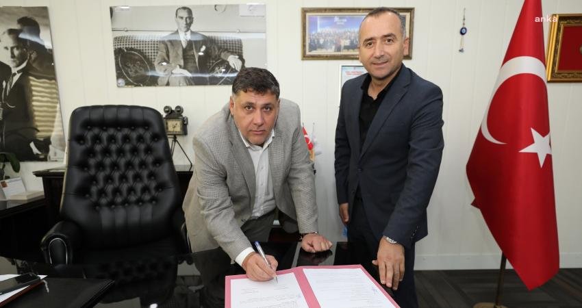 Menderes Belediyesi Yerel Tohum Merkezi’nin ilçeye kazandırılmasıyla ilgili protokol imzalandı.