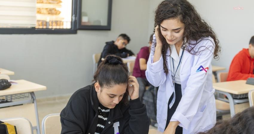 Mersin Büyükşehir Belediyesi özellikle dezavantajlı mahallelerde yaşayan öğrencilerin faydalandığı Eğitim