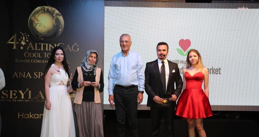 Dünya genelinde birçok ödül alan ve Türkiye'nin farklı bölgelerinde örnek