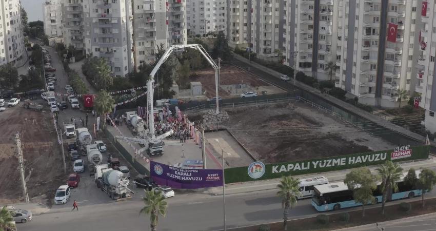 Mezitli Belediyesi Davultepe Kapalı Yüzme Havuzu’nun temel atma töreni gerçekleştirdi.