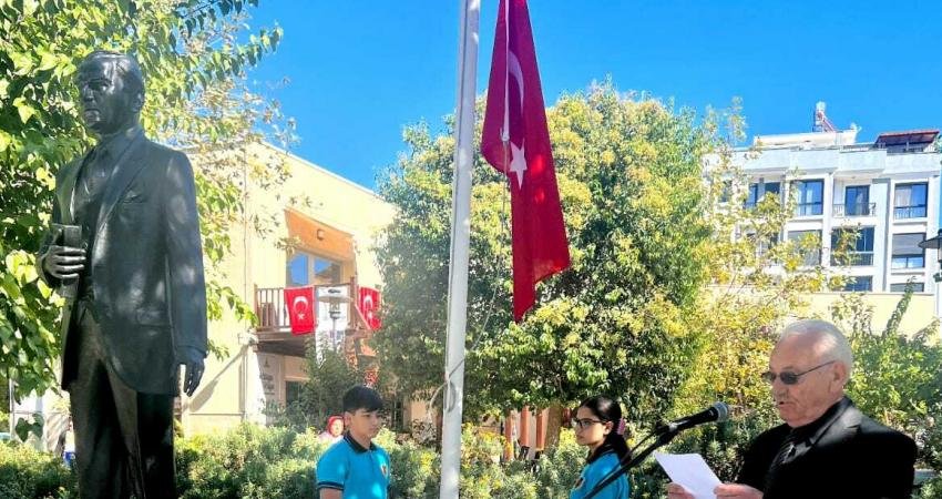 19 Ekim Muhtarlar Günü, Seferihisar'da düzenlenen törenle kutlandı.