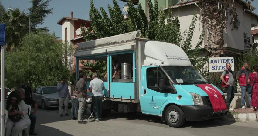 Ankara’da bir apartman dairesinde çıkan yangına müdahale sırasında dumandan zehirlenerek