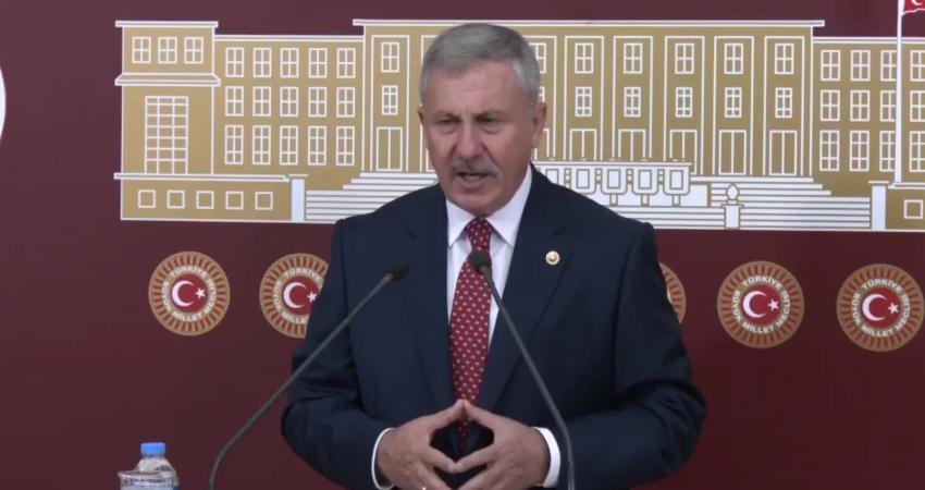 Saadet Partisi Grup Başkanı Selçuk Özdağ, “Genel Kurul’da yerimiz yok.