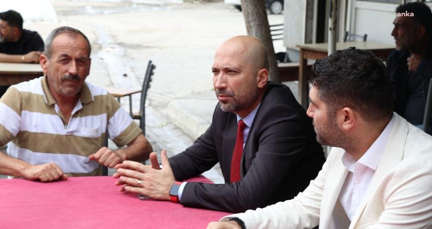 Mahalle ziyaretleri yapan Söke Belediye Başkanı Mustafa İberya Arıkan, vatandaşlarla