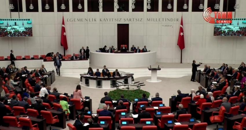 TBMM Genel Kurulu’nda 12. Kalkınma Planı görüşmeleri tartışmayla başladı. HEDEP