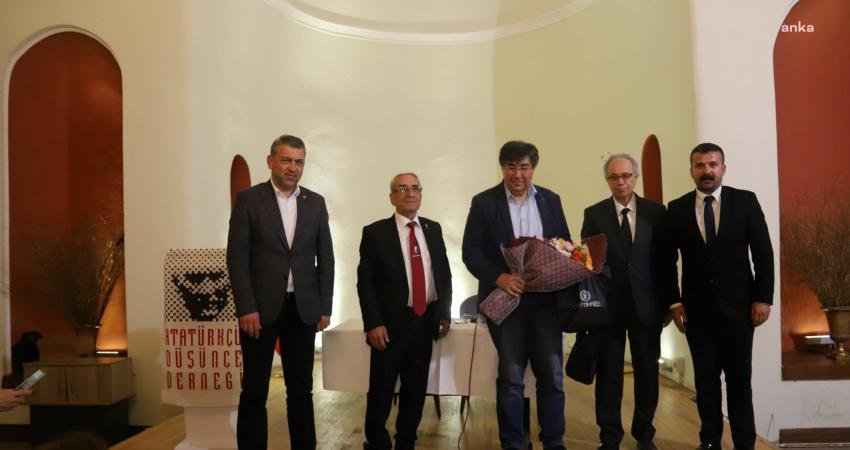 Turgutlu Belediyesi ve Atatürkçü Düşünce Derneği Turgutlu Şubesi iş birliğiyle