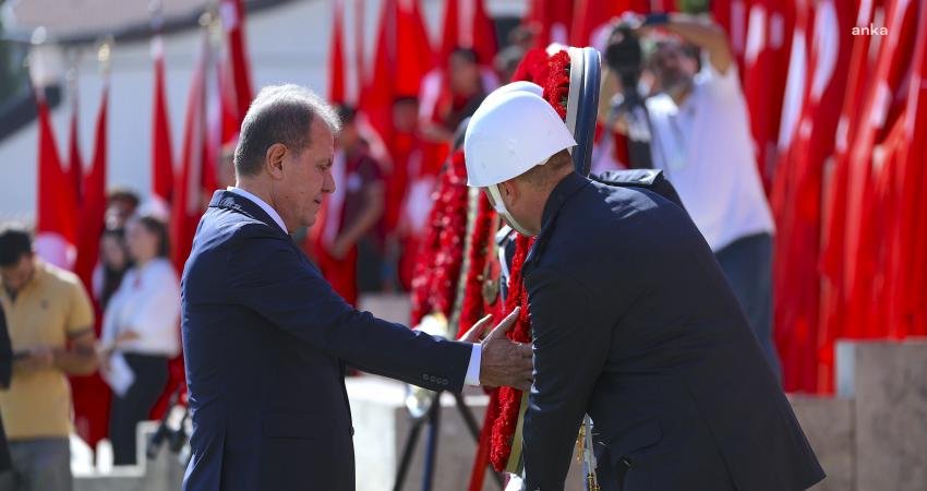 Mersin Büyükşehir Belediye Başkanı Vahap Seçer, Cumhuriyet’in kuruluşunun 100. yıldönümü