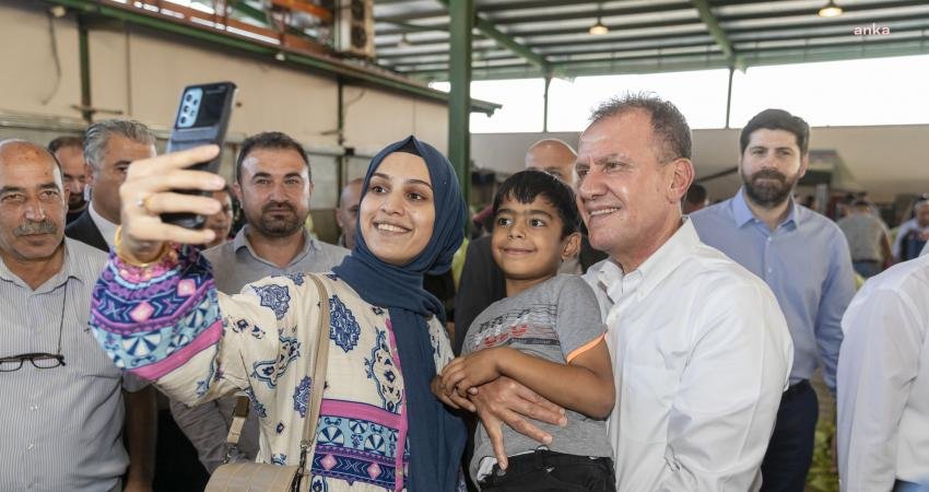 Mersin Büyükşehir Belediye Başkanı Vahap Seçer, Tarsus ilçesi Kırklarsırtı Mahallesi’nde