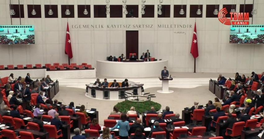 CHP’nin yargının sorunlarının araştırılması önergesinin öne alınması önerisi AKP ve