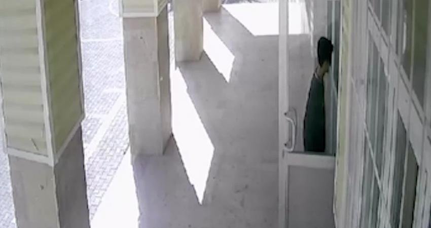 Yozgat’ın Akdağmadeni ilçesinde bir öğretmenin öğrenci velisi tarafından okul bahçesinde