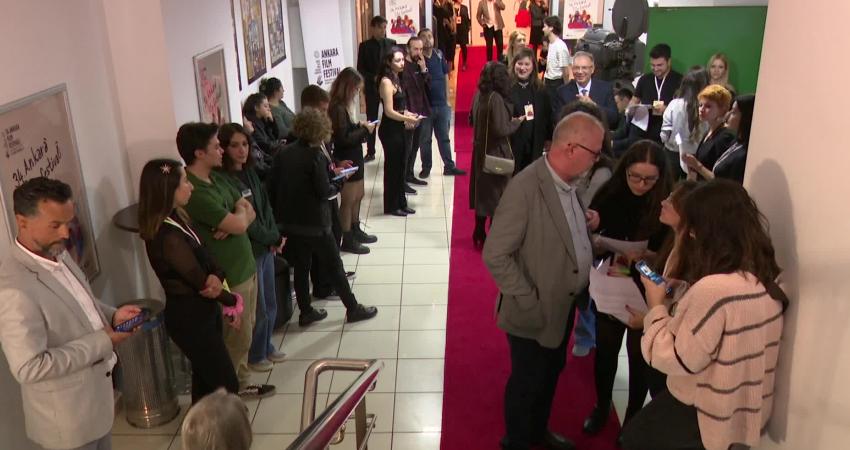 34. Ankara Film Festivali’nin açılış töreni, Kızılay Büyülü Fener Sineması’nda