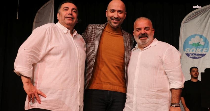 Ünlü oyuncular Faruk Sofuoğlu ve Deniz Oral’ın müzikal gösterileri '80'ler