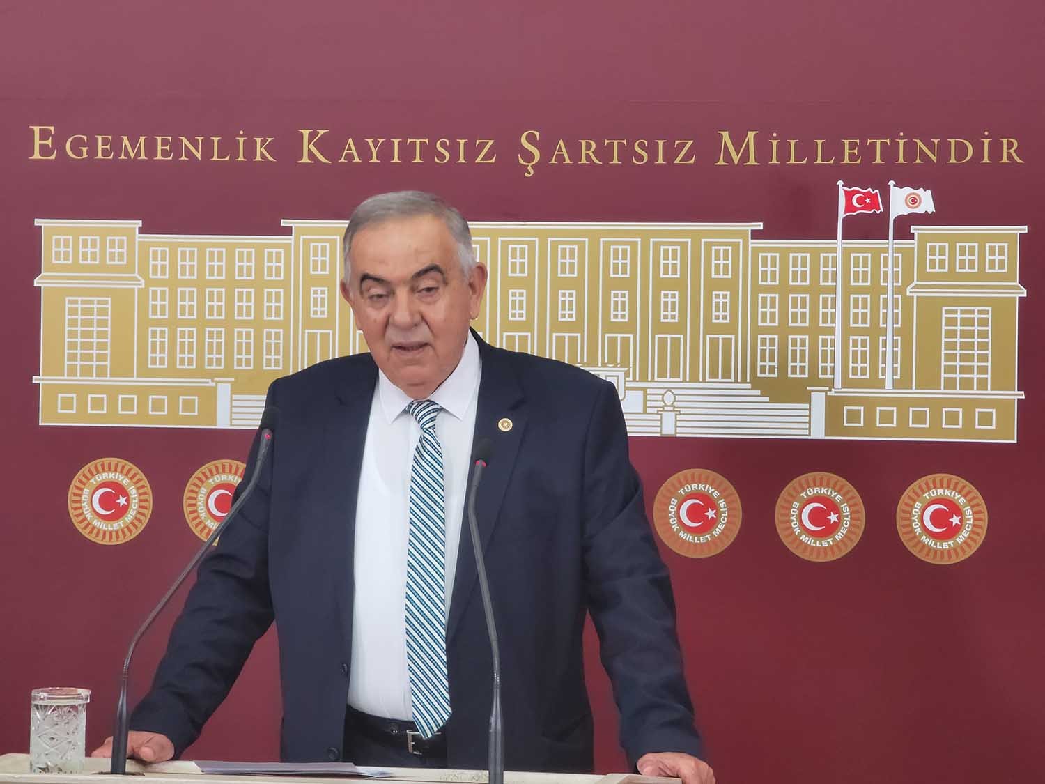 Demokrat Parti (DP) Sözcüsü ve İzmir Milletvekili Haydar Altıntaş, Plan