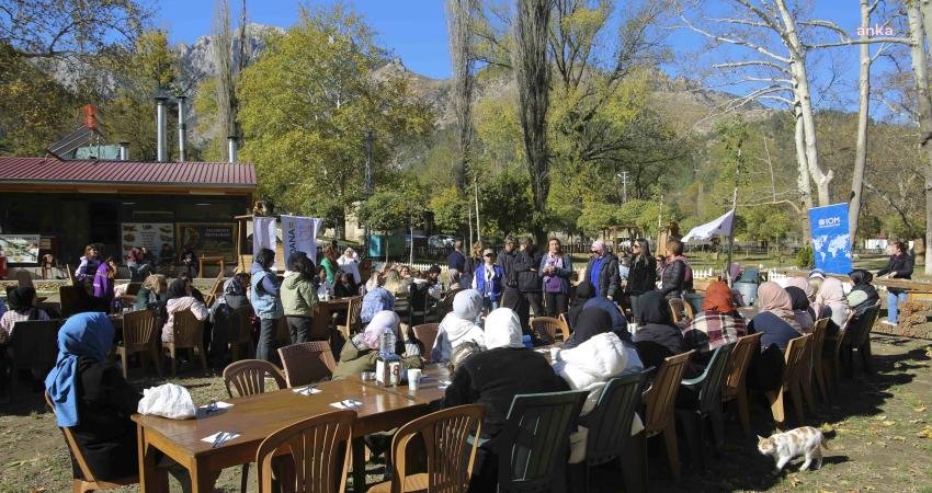 Adana Büyükşehir Belediyesi tarafından 25 Kasım Kadına Yönelik Şiddete Karşı