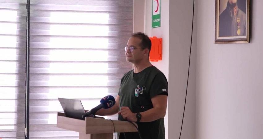 Ankara Büyükşehir Belediyesi, çeşitli bölgelerde sahipsiz sokak hayvanlarının sorumluluğunu üstlenmek