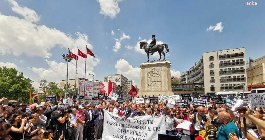 Basın meslek örgütleri; T24 yazarı, gazeteci Tolga Şardan’ın tutuklanmasına ortak