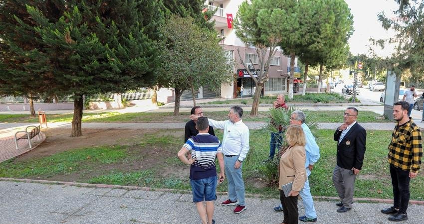 Bayraklı Belediye Başkanı Serdar Sandal, Manavkuyu’da sürdürülen çalışmaları yerinde inceledi,