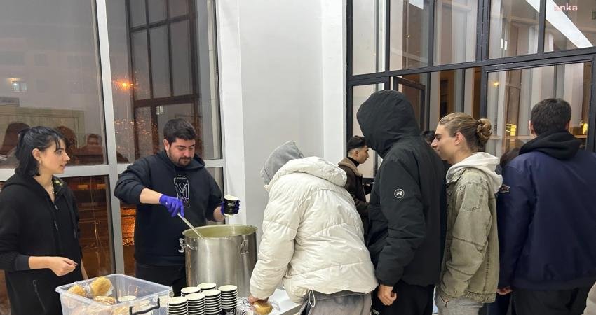 Bilecik Belediyesi tarafından başlatılan uygulamayla üniversite öğrencilerine sınav dönemlerinde sıcak